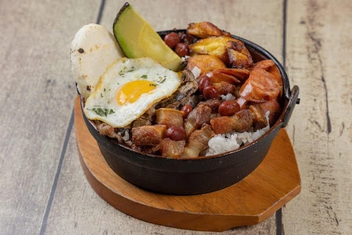 D' Colombia Restaurant & Bakery photo 9